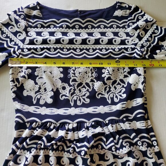 Trulli Large Back Keyhole Dress Navy and White - Picture 13 of 15